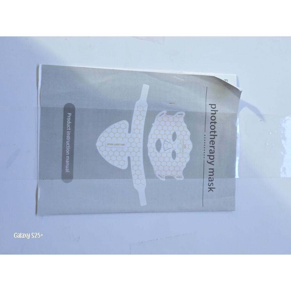 LED Beauty Mask - Picture 3 of 3